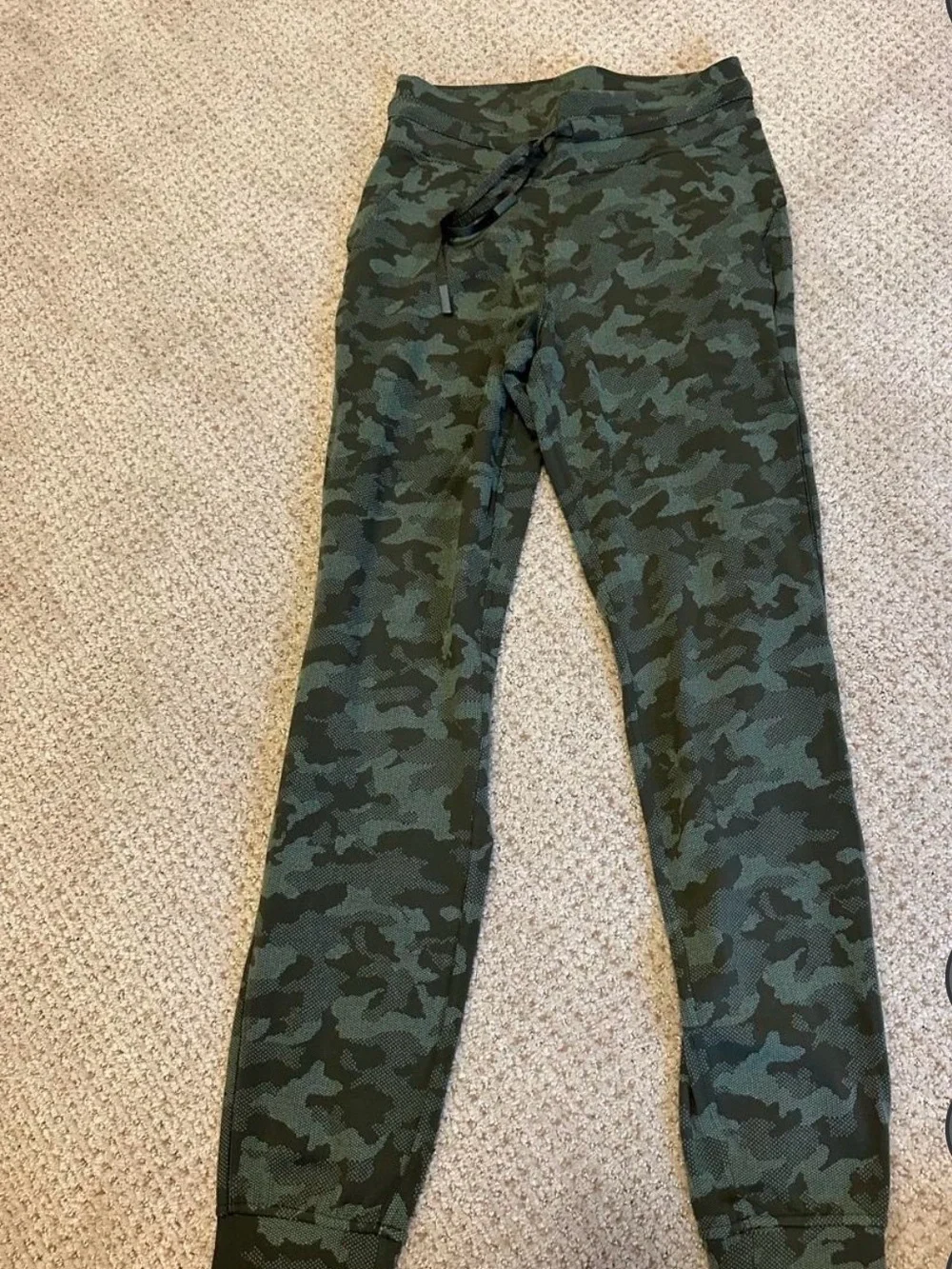 lululemon athletica Green Camo Joggers
